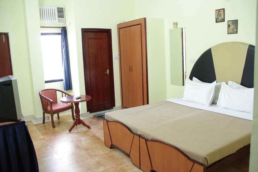 Hotel Rajshree Pushkar Bilik gambar
